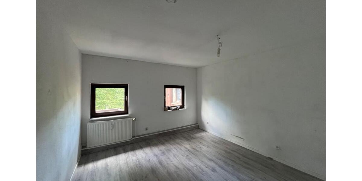 Etagenwohnung Kalletal - 4 Zimmer, 120 m&sup2;, 650&euro; | Angebot:22081182