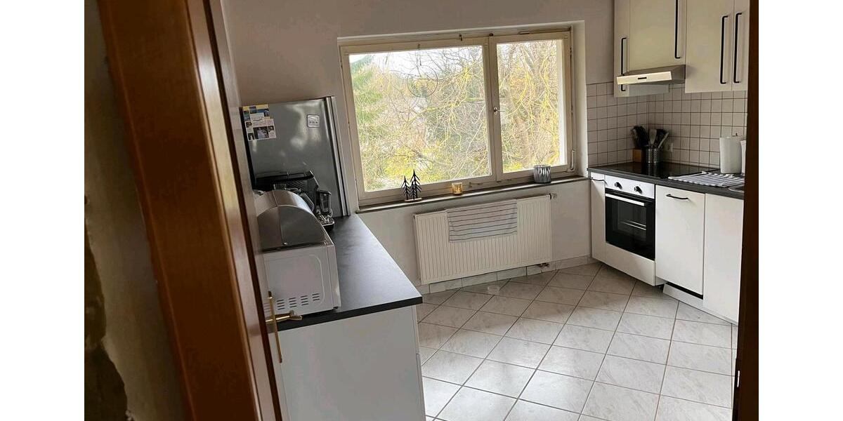 Etagenwohnung Warburg - 3 Zimmer, 100 m&sup2;, 850&euro; | Angebot:26648930