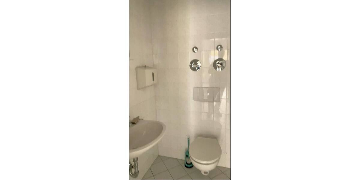 Gewerbeobjekt Pirna - 990&euro; | Angebot:25704820