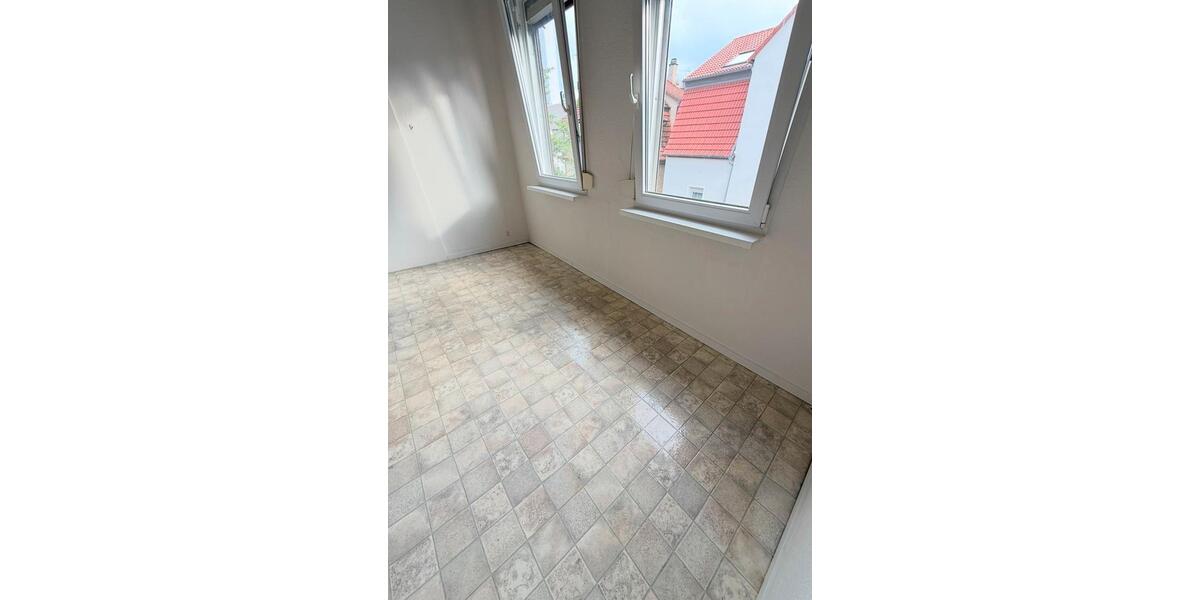 Wohnen auf Zeit Reutlingen Orschel-Hagen - 1 Zimmer, 27 m&sup2;, 540&euro; | Angebot:26445115