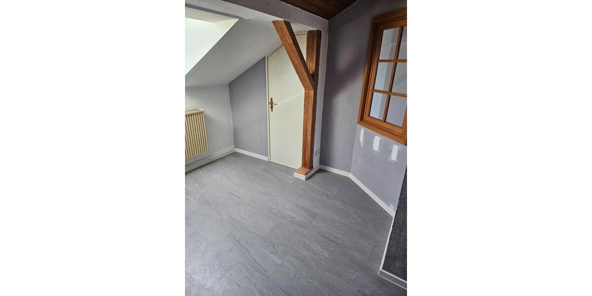 Dachgeschoßwohnung Reinheim - 2 Zimmer, 60 m&sup2;, 660&euro; | Angebot:25941685
