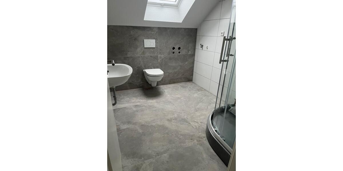 Etagenwohnung Aßlar - 3 Zimmer, 85 m&sup2;, 900&euro; | Angebot:24750654