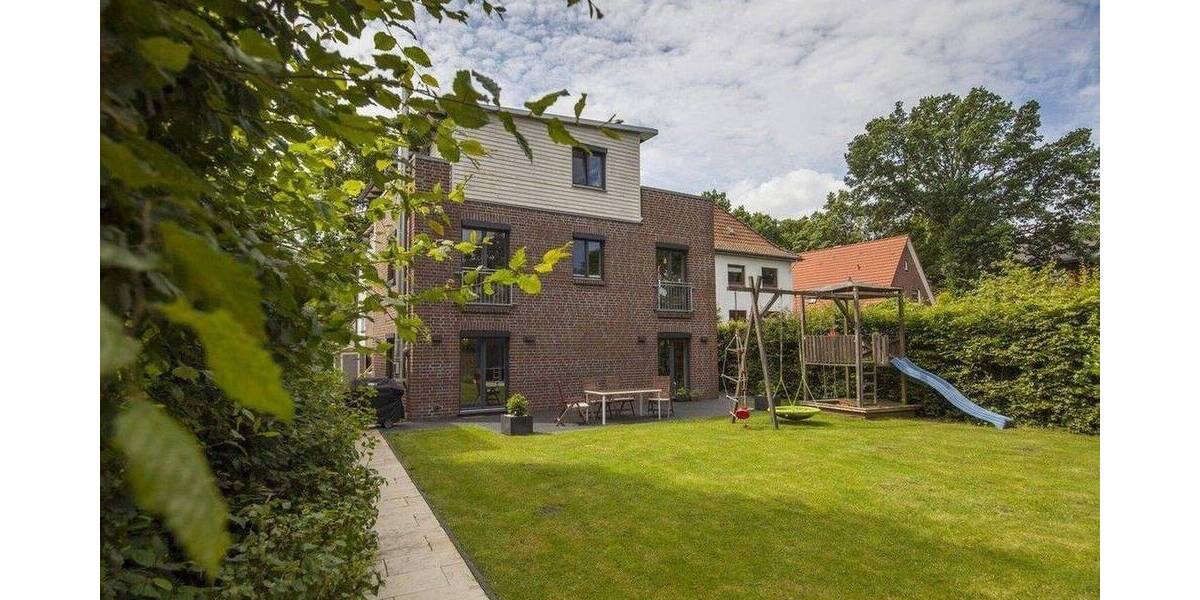 Einfamilienhaus Hamburg Niendorf - 6 Zimmer, 210 m&sup2;, 4.200&euro; | Angebot:26616913