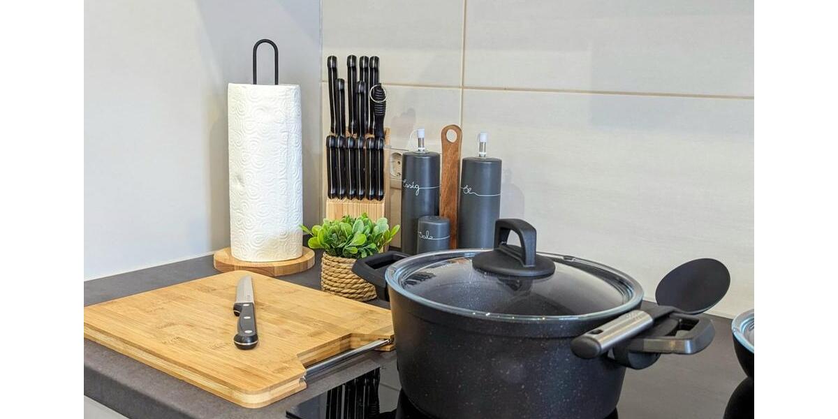 Voll möblierte 2-Zimmer-Whg. im Zentrum von Cottbus-3 Personen(I) 2 zimmer