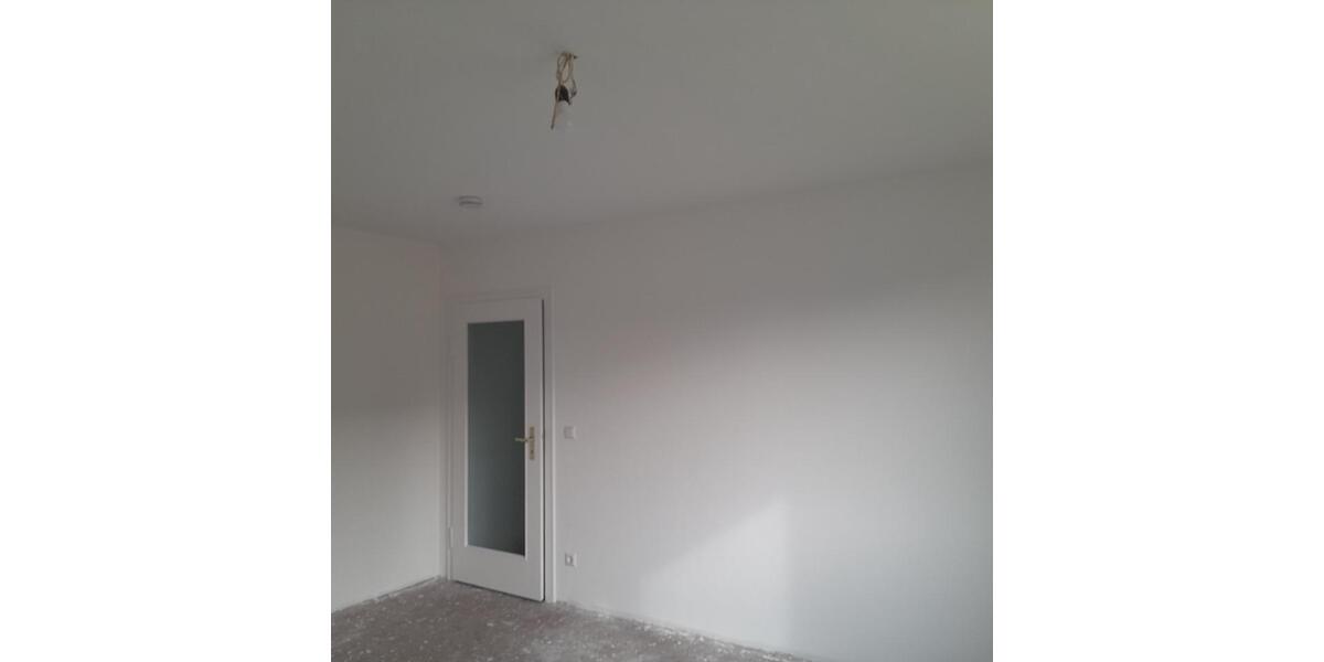 Etagenwohnung Bischofswerda - 1 Zimmer, 33 m&sup2;, 190&euro; | Angebot:25303874