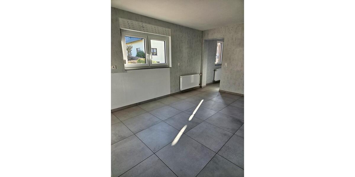 Maisonettenwohnung Schleiden - 3 Zimmer, 80 m&sup2;, 820&euro; | Angebot:25656527