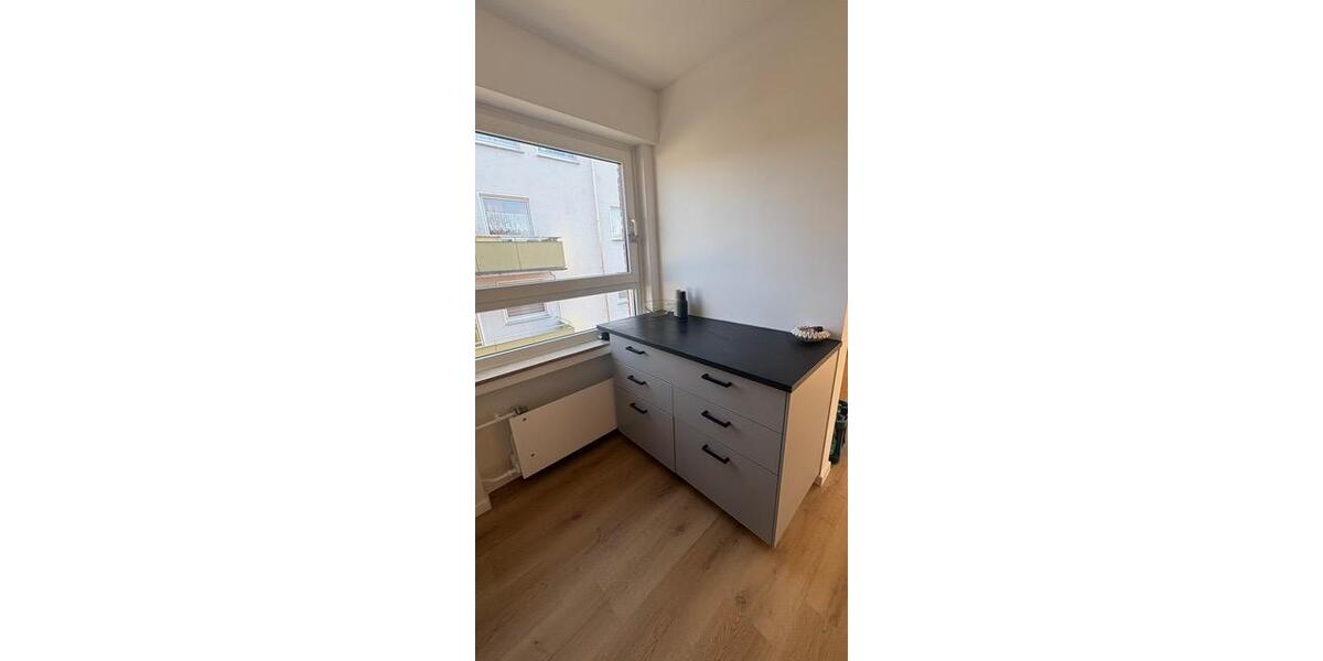 Dachgeschoßwohnung Detmold - 2 Zimmer, 40 m&sup2;, 350&euro; | Angebot:26249913