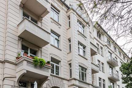 Wohnung zum Mieten in Wiesbaden 2.000 € 110 m² 3.5 zimmer