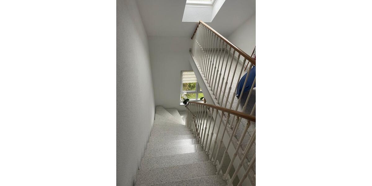 Dachgeschoßwohnung Künzelsau - 3 Zimmer, 86 m&sup2;, 1.050&euro; | Angebot:24826905