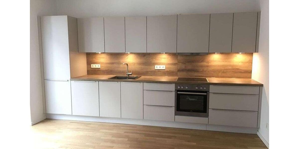 Etagenwohnung Berlin Mitte - 2 Zimmer, 72 m&sup2;, 1.700&euro; | Angebot:24000386