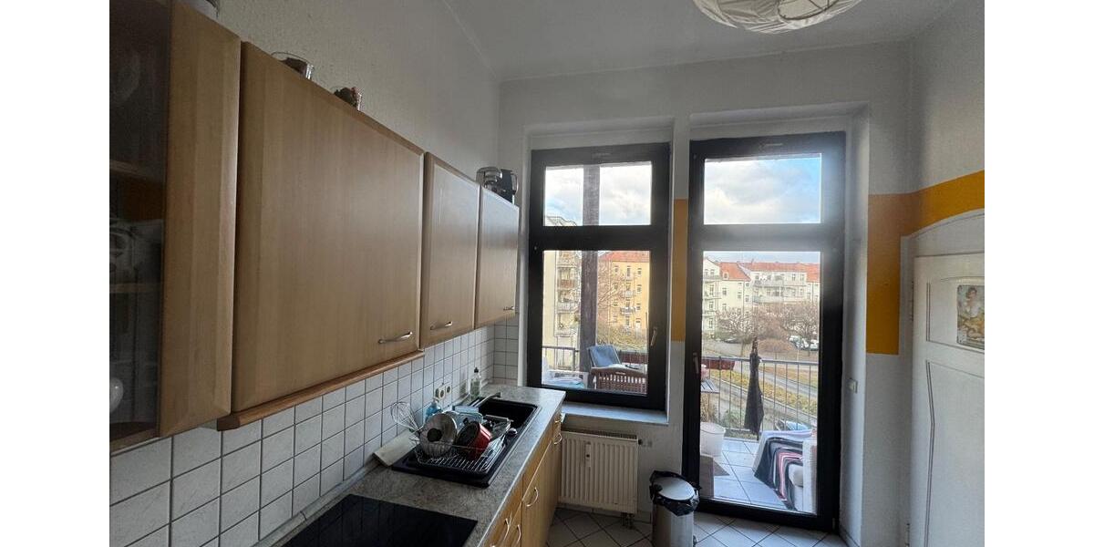 Befristet oder unbefristet , Großes, sonniges Zimmer in junger WG 1 zimmer