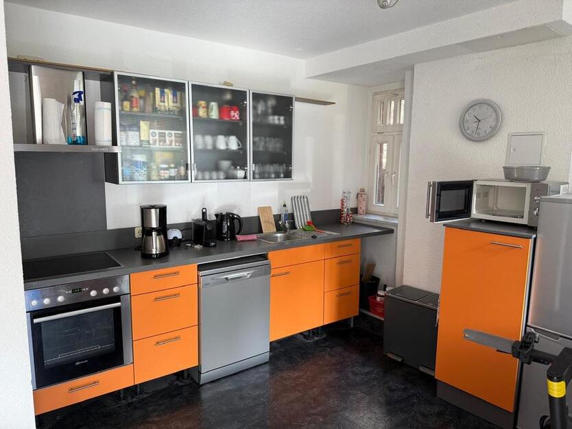 120qm Büro oder Praxisräume Erfurt Süd in Villa mit Parkplätzen