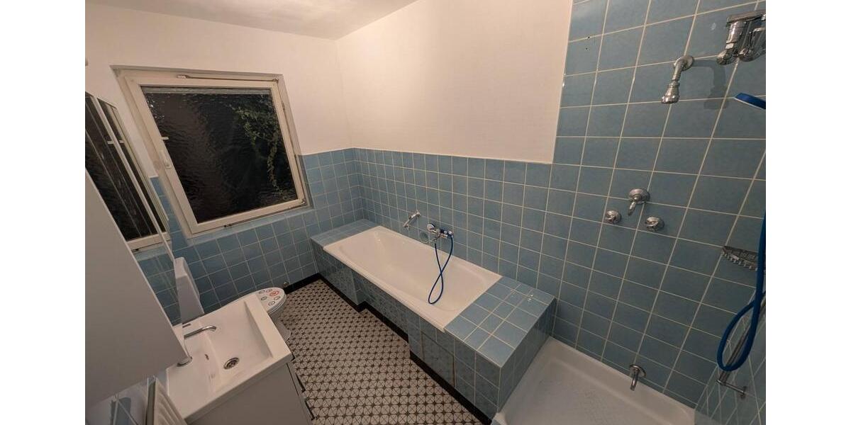 Etagenwohnung Mainz Gonsenheim - 5 Zimmer, 104 m&sup2;, 395&euro; | Angebot:24693976