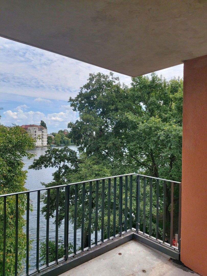 3 Zi. Möblierte Wohnung,private Sauna,TG,Wallbox, direkt an der Spree in BerlinKöpenick 3 zimmer