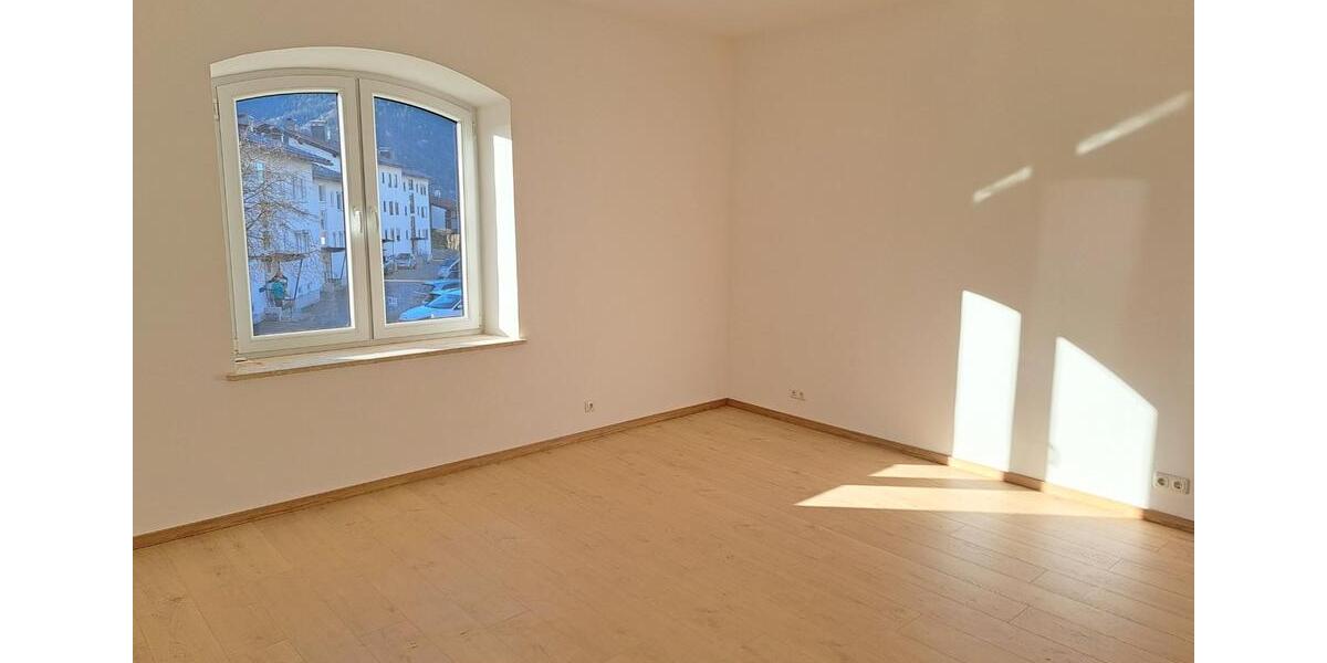 Sonnige ruhige 3-Zimmer Wohnung in Bestlage, neu renoviert! 3 zimmer