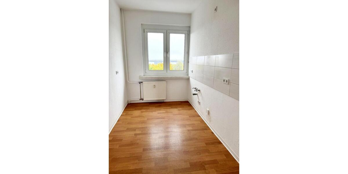 Etagenwohnung Borna - 5 Zimmer, 127 m&sup2;, 766&euro; | Angebot:24784492