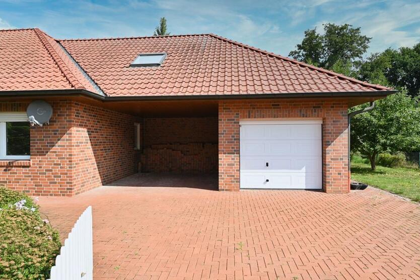 *VERMIETET* Renovierter und gepflegter Bungalow im Erdgeschoss zu vermieten!