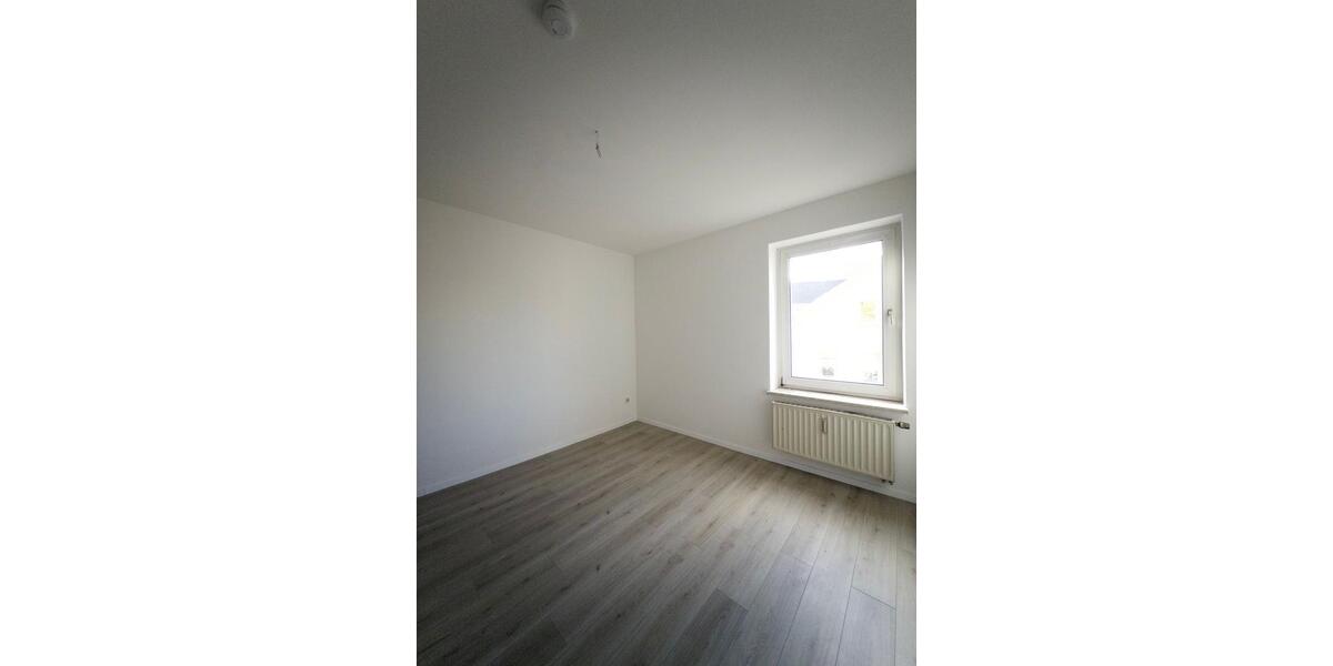 Etagenwohnung Schneeberg - 3 Zimmer, 80 m&sup2;, 500&euro; | Angebot:26698387