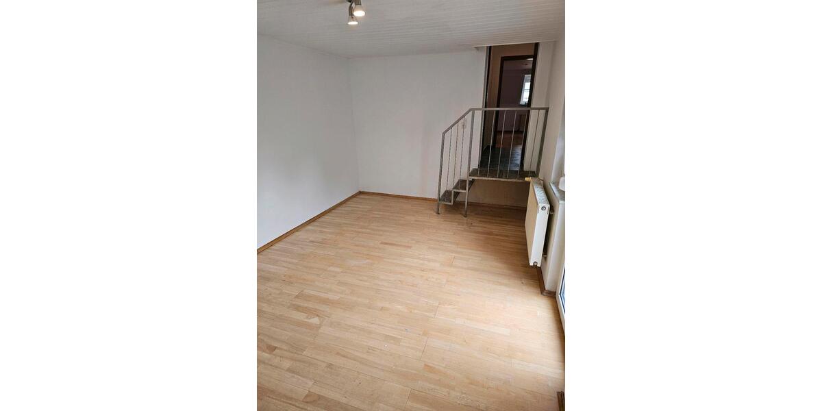 Etagenwohnung Worms - 3 Zimmer, 80 m&sup2;, 790&euro; | Angebot:25017505