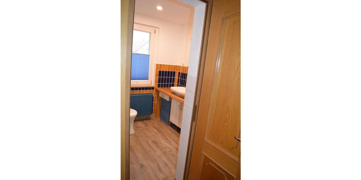 Etagenwohnung Röderland - 3 Zimmer, 90 m&sup2;, 998&euro; | Angebot:24739764