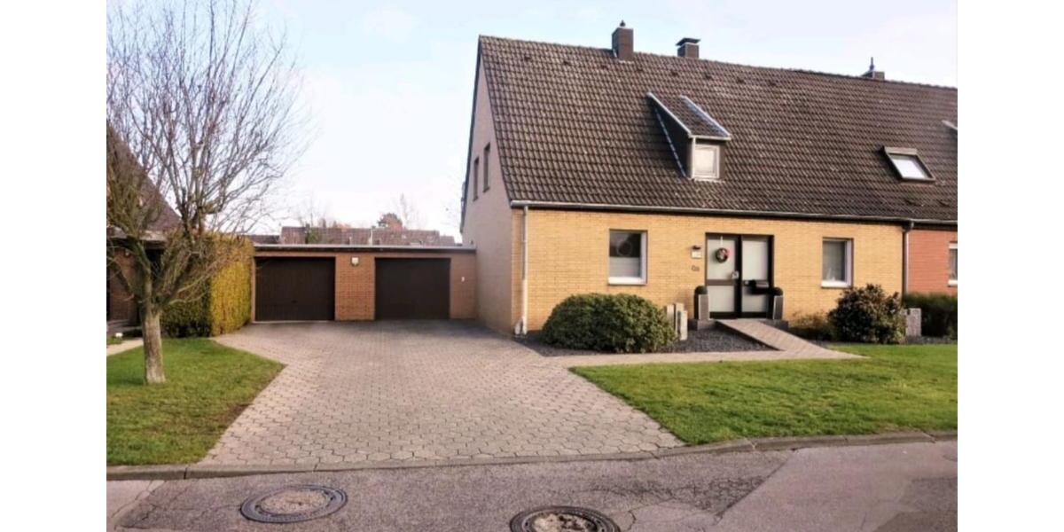 Doppelhaushälfte Mönchengladbach Süd - 7 Zimmer, 145 m&sup2;, 2.250&euro; | Angebot:24742224