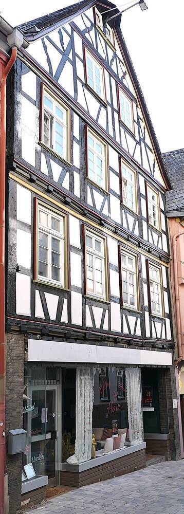 Wer die Altstadt liebt findet hier die ideale Gewerbefläche für einen Neustart !? ++++++ provisionsfrei ++++++
