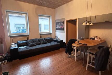 1,5 Zimmerwohnung voll möbliert zu vermieten 1 zimmer