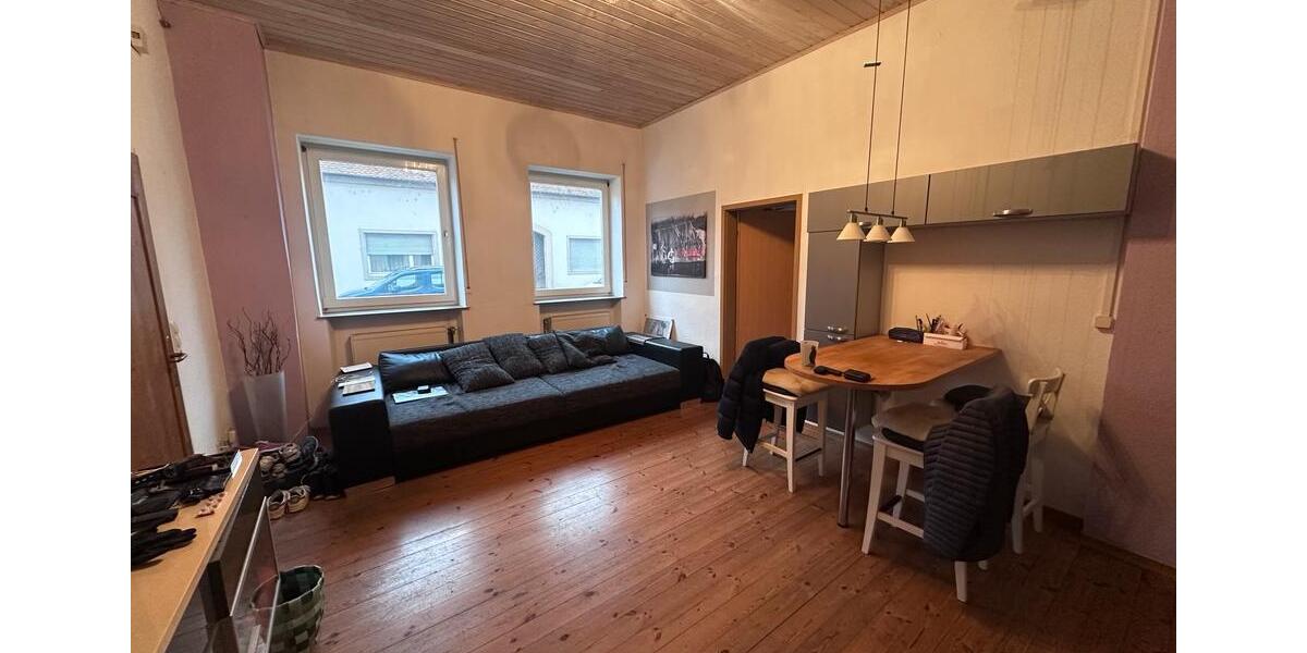 1,5 Zimmerwohnung voll möbliert zu vermieten 1 zimmer