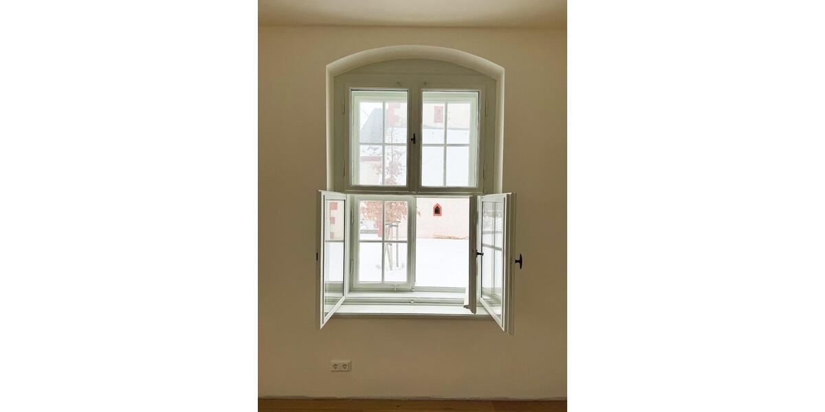 Etagenwohnung Frohburg - 2 Zimmer, 55 m&sup2;, 660&euro; | Angebot:24801617