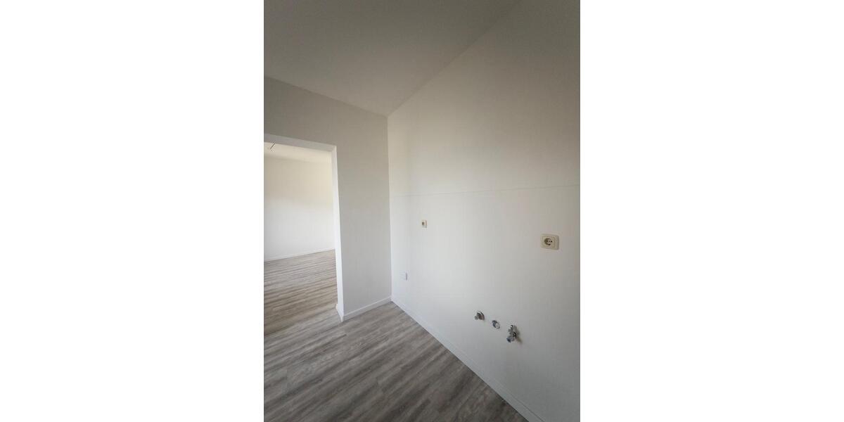 Etagenwohnung Schneeberg - 3 Zimmer, 80 m&sup2;, 500&euro; | Angebot:26698387