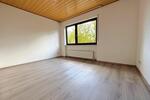 Erdgeschoßwohnung Bad Schwalbach - 4 Zimmer, 133 m&sup2;, 1.300&euro; | Angebot:26636099