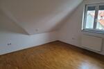 Dachgeschoßwohnung Iphofen - 3 Zimmer, 82 m&sup2;, 800&euro; | Angebot:26612632