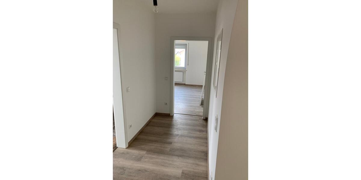 Moderne schöne Wohnung 5 Zimmern Südbalkon Schwarzenfeld 5 zimmer