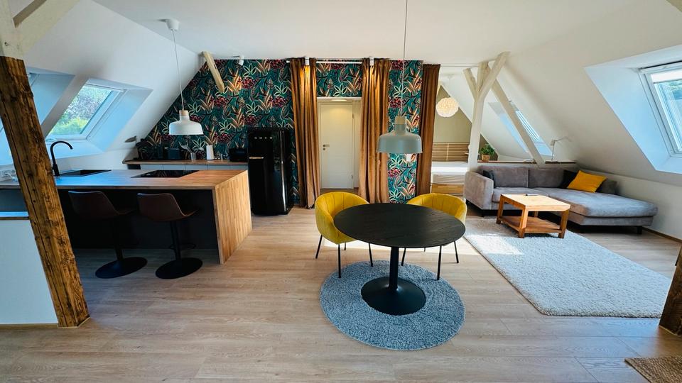 Dachgeschoßwohnung Osnabrück Hellern - 1 Zimmer, 72 m&sup2;, 1.400&euro; | Angebot:26645770