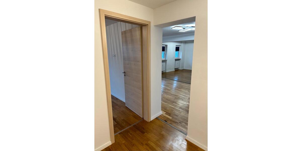 Etagenwohnung Rimbach - 3 Zimmer, 101 m&sup2;, 670&euro; | Angebot:25720572