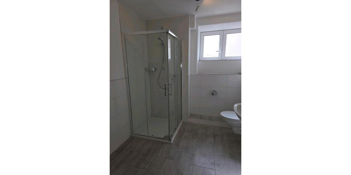 Erdgeschoßwohnung Mainburg - 1 Zimmer, 75 m&sup2;, 900&euro; | Angebot:25893535