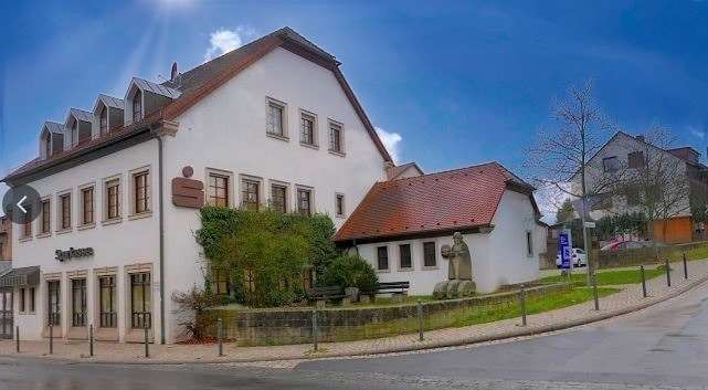 Etagenwohnung Ebelsbach - 4 Zimmer, 106 m&sup2;, 680&euro; | Angebot:27126904
