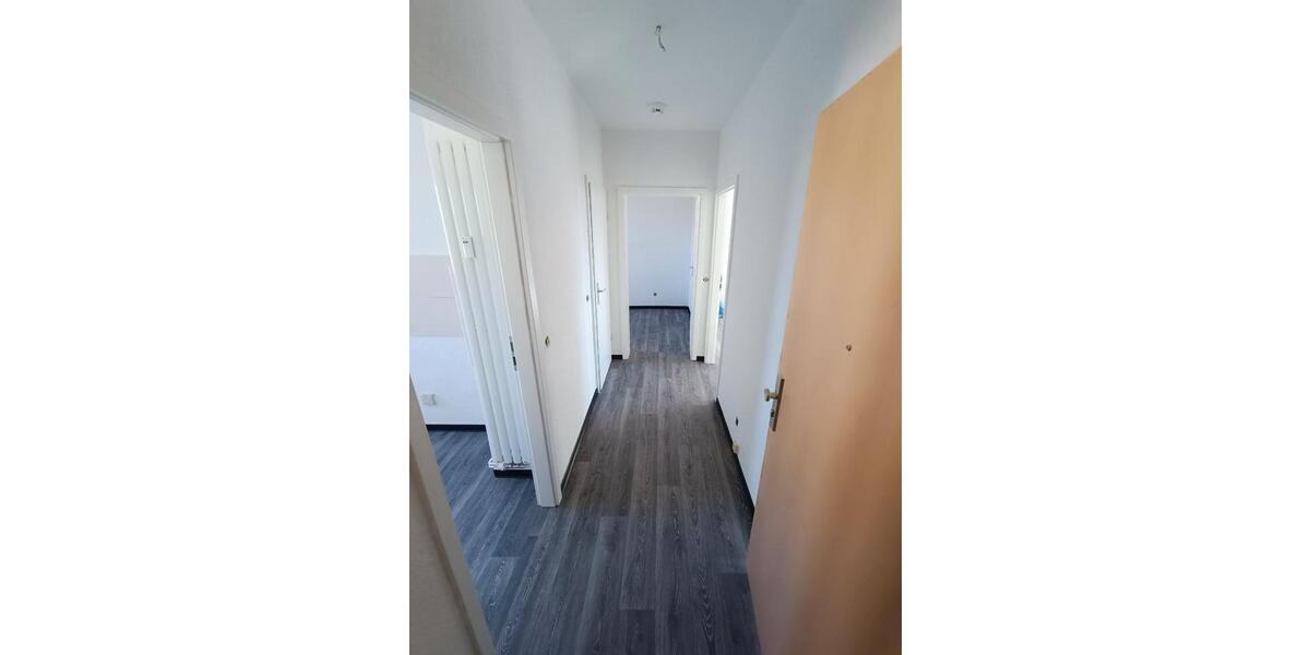 sanierte 4-Raumwohnung mit Badewanne und Tageslichtbad 4 zimmer