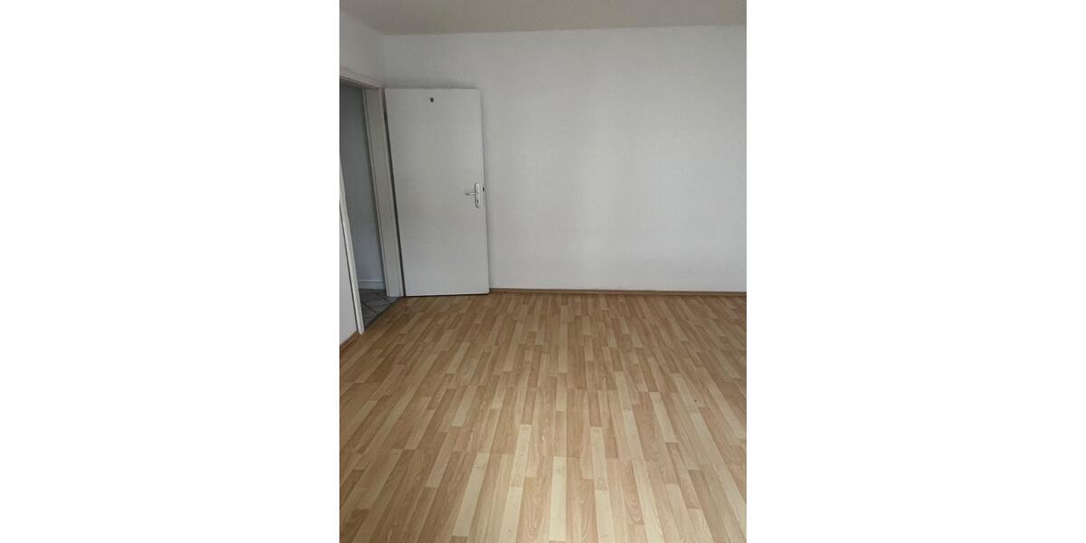 Dachgeschoßwohnung Baden-Baden Baden - 3 Zimmer, 74 m&sup2;, 815&euro; | Angebot:26366204