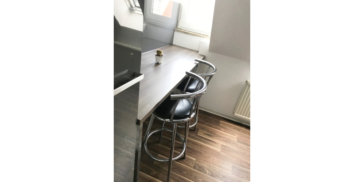 Wohnen auf Zeit Nittendorf - 3 Zimmer, 90 m&sup2;, 80&euro; | Angebot:10693688