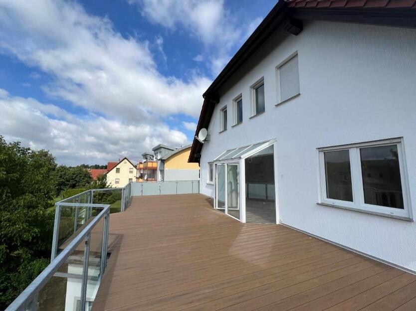 Exklusive 3-Raum-Wohnung mit Terrasse und traumhaftem Ausblick