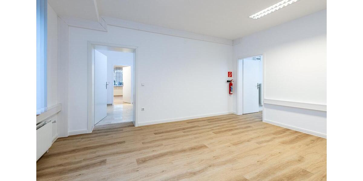 Gewerbeobjekt Reinbek - 1.599&euro; | Angebot:24001992