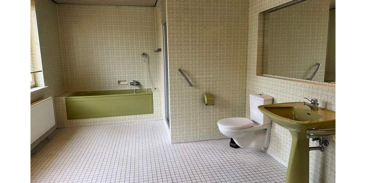 Etagenwohnung Osterode am Harz Osterode - 4 Zimmer, 120 m&sup2;, 600&euro; | Angebot:25746165