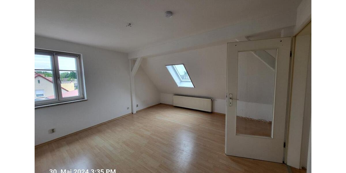 Dachgeschoßwohnung Friesack - 2 Zimmer, 40 m&sup2;, 450&euro; | Angebot:26646405