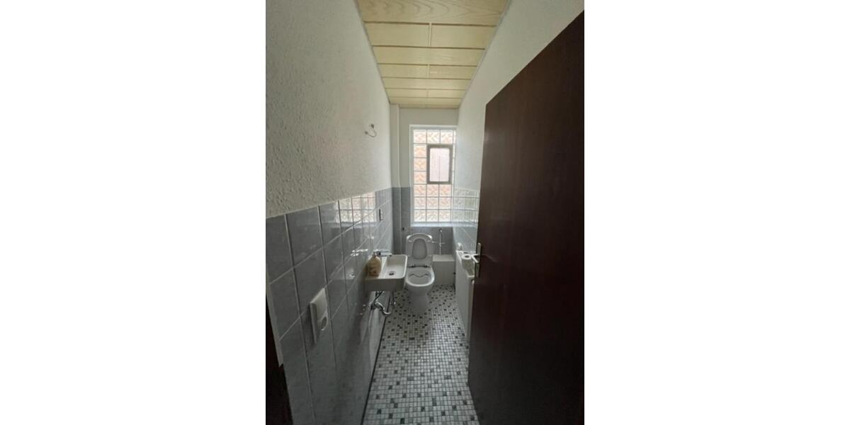 Etagenwohnung Roßdorf - 4 Zimmer, 113 m&sup2;, 1.200&euro; | Angebot:24239924