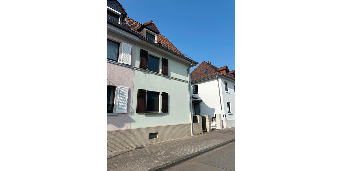 Reihenhaus Mannheim Feudenheim - 4 Zimmer, 100 m&sup2;, 1.380&euro; | Angebot:25458795