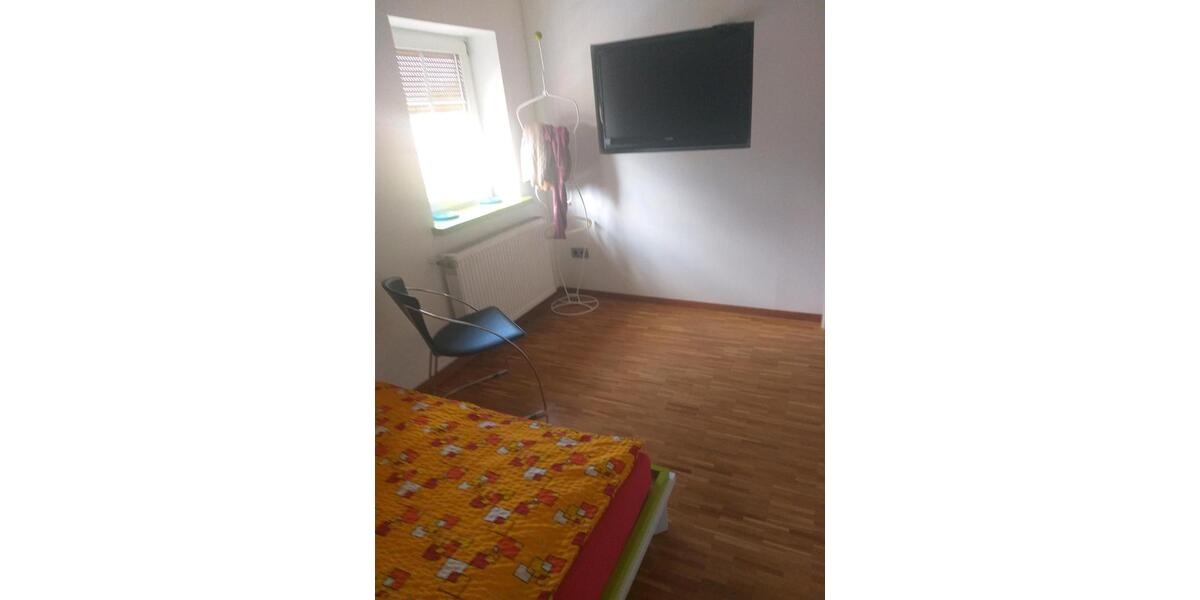 Dachgeschoßwohnung Bad Arolsen - 4 Zimmer, 115 m&sup2;, 950&euro; | Angebot:26004101