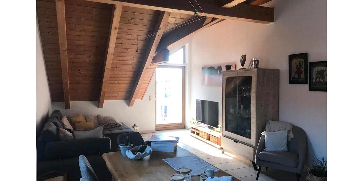 Dachgeschoßwohnung Unterneukirchen - 2 Zimmer, 56 m&sup2;, 695&euro; | Angebot:26690715