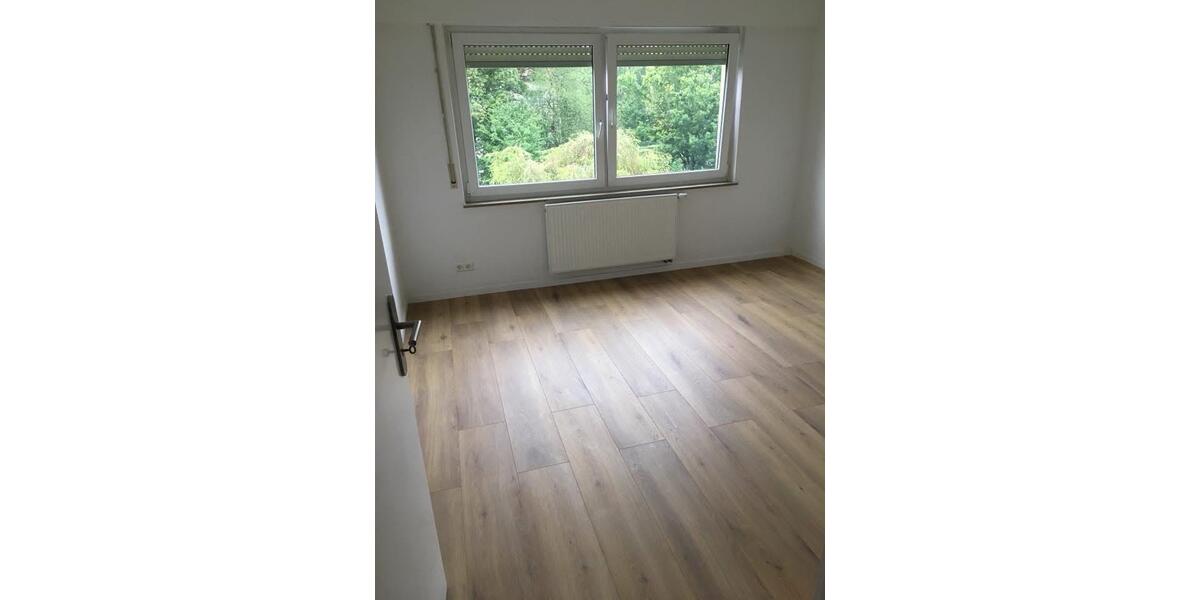 Etagenwohnung Böblingen Dagersheim - 4 Zimmer, 96 m&sup2;, 1.320&euro; | Angebot:25833357