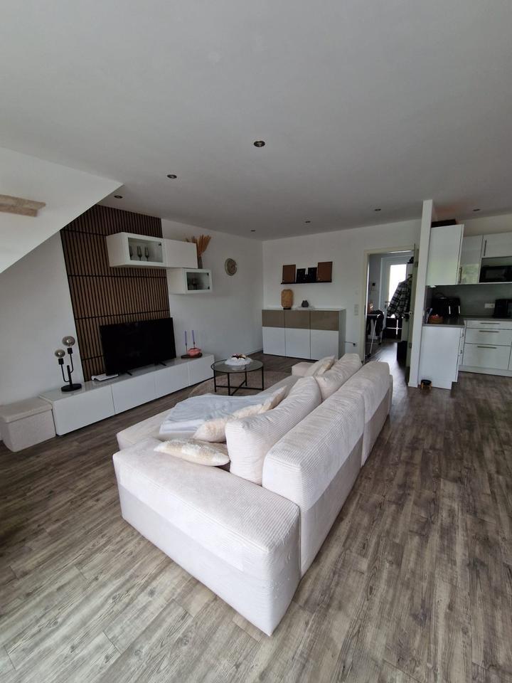 2-Zimmer Wohnung stadtnah mit großem Balkon